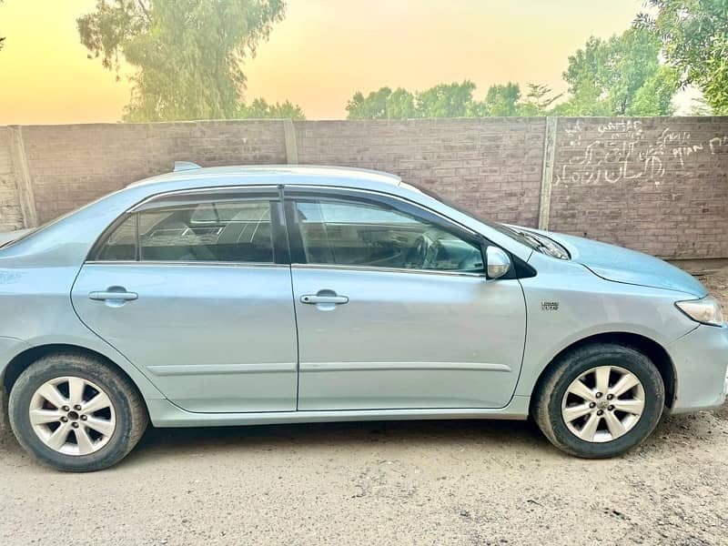 Toyota Corolla GLI 2013 ( 1.6 Automatic ) 03458665846 3