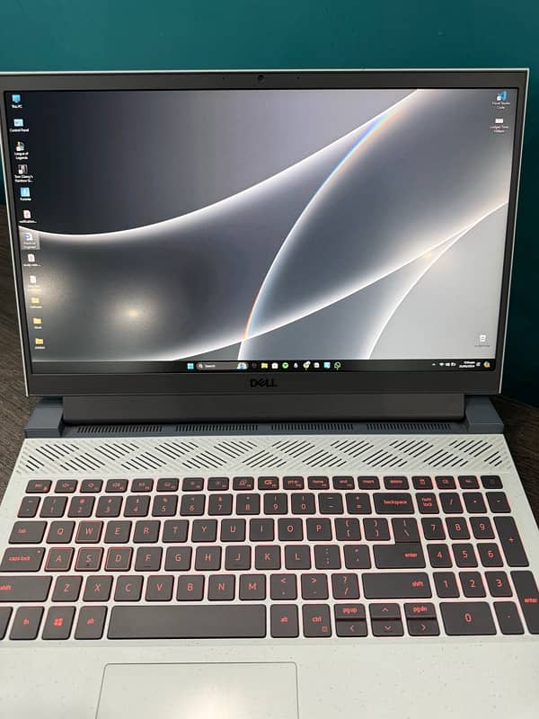 Dell G15 Gaming Laptop Ryzen 5 5600H RTX 3050 5