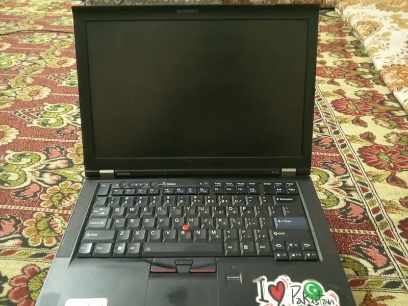 Lenovo T10 Laptop 1