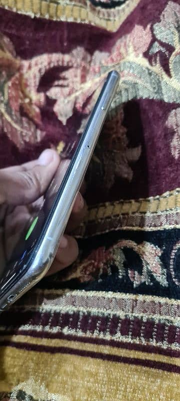 iPhone 11 pro max 64gb JV 6