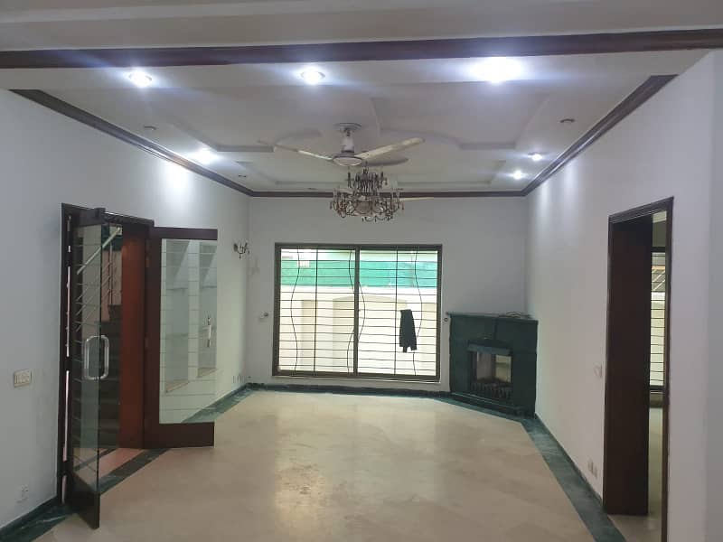 7 Marla Double Unit Corner House with Full Basemen Available For Sale in Z Block DHA Lahore 9