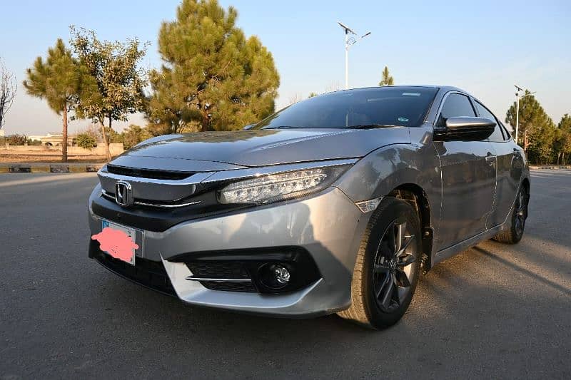 Honda Civic Oriel 1.8 i-VTEC CVT 2019 9