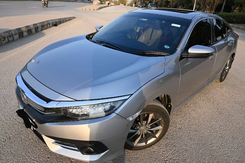 Honda Civic Oriel 1.8 i-VTEC CVT 2019 13