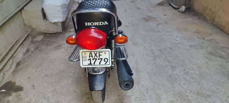 Honda 125 2023 biometric available 1