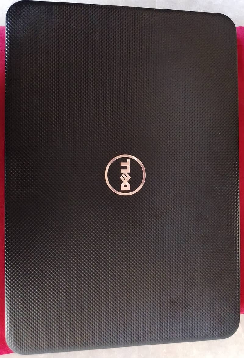 Dell inspiron 15 Laptop in Good Condition 1