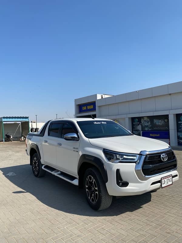 Toyota Hilux 2021 7