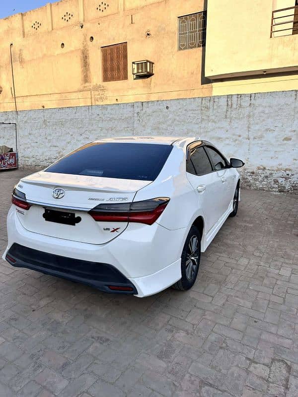 Toyota Corolla Altis 2019 3