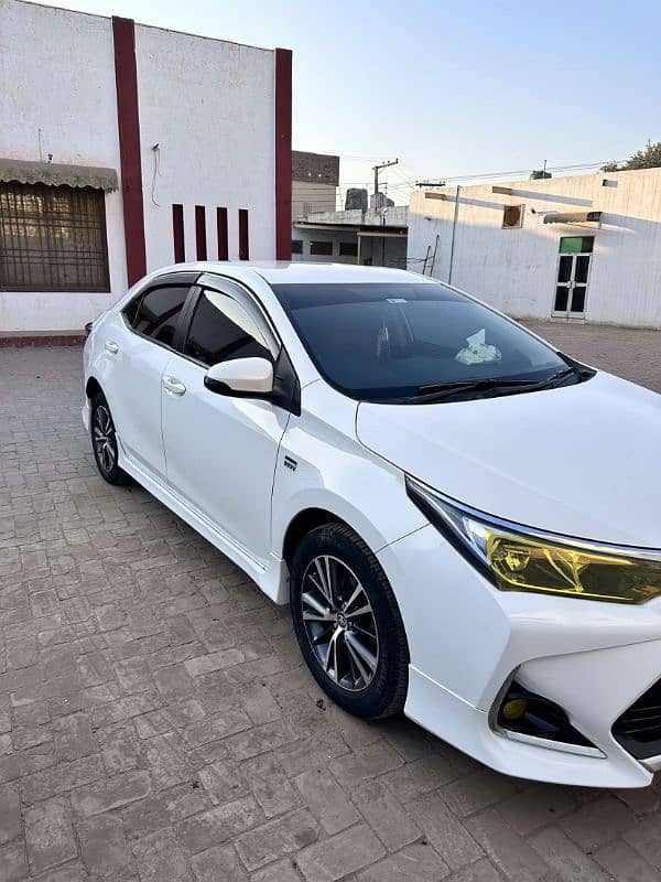 Toyota Corolla Altis 2019 5