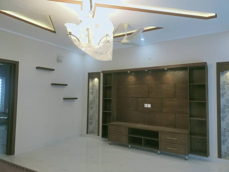 Like Brand New Modern Luxury Prime Location 30 X 60 House For Sale In G-13 Islamabad 4