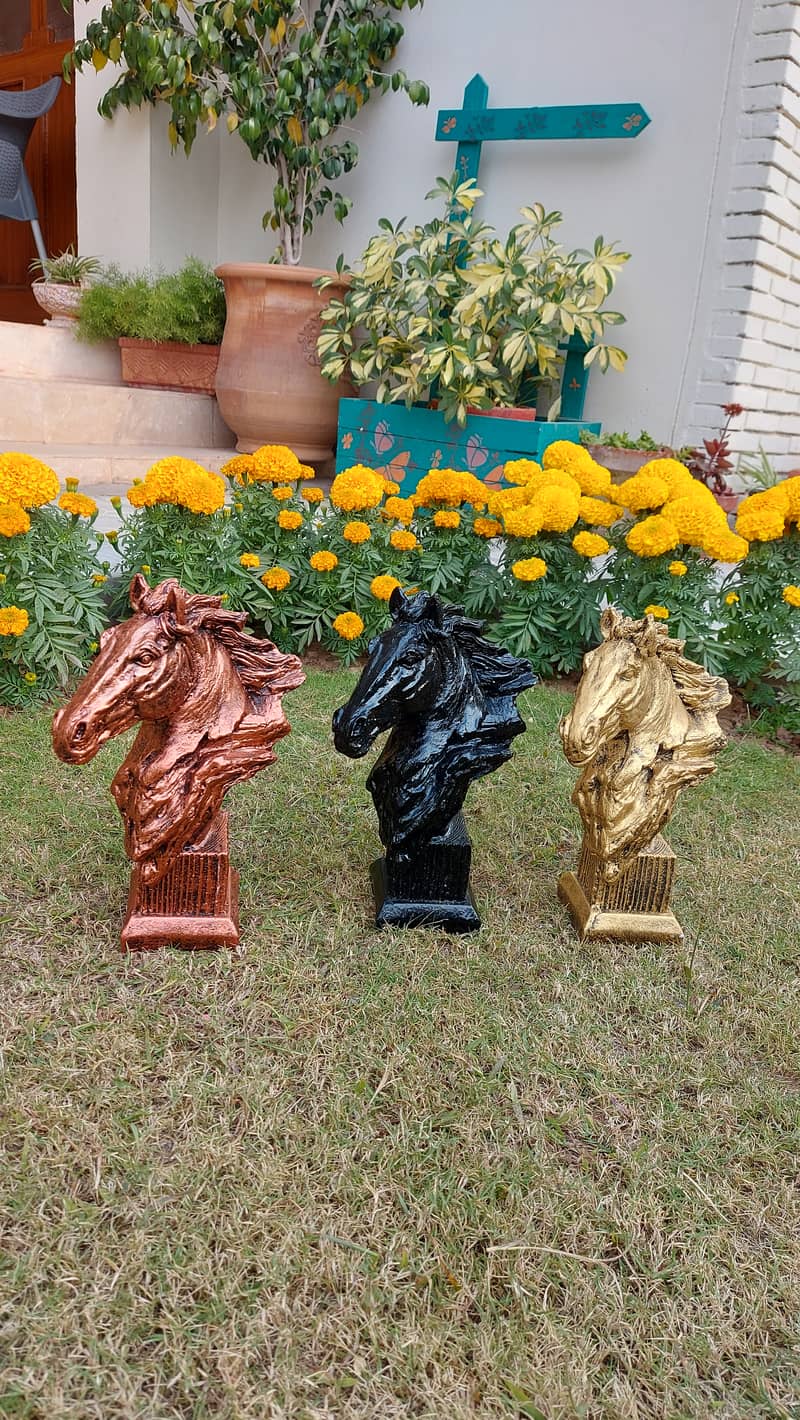 Antique Horse Decor Set 1