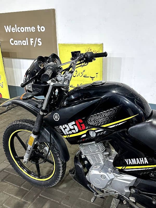 Yamaha YBR 125G 1