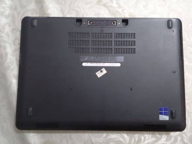 Dell latitude E5250 11