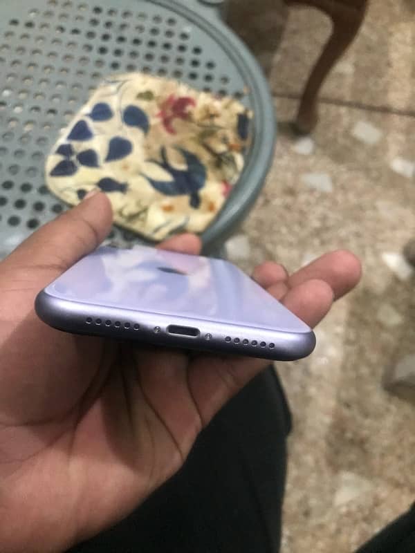 iphone 11 64 gb non pta JV 4