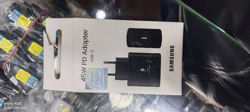 Samsung 45W PD adapter & Pair 4