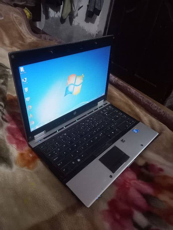 Laptop is very good condition 1st hand used laptop 1