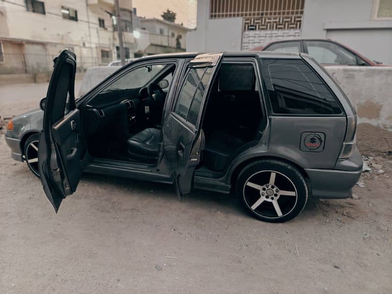 Suzuki Cultus VXR 2012 Sports 9