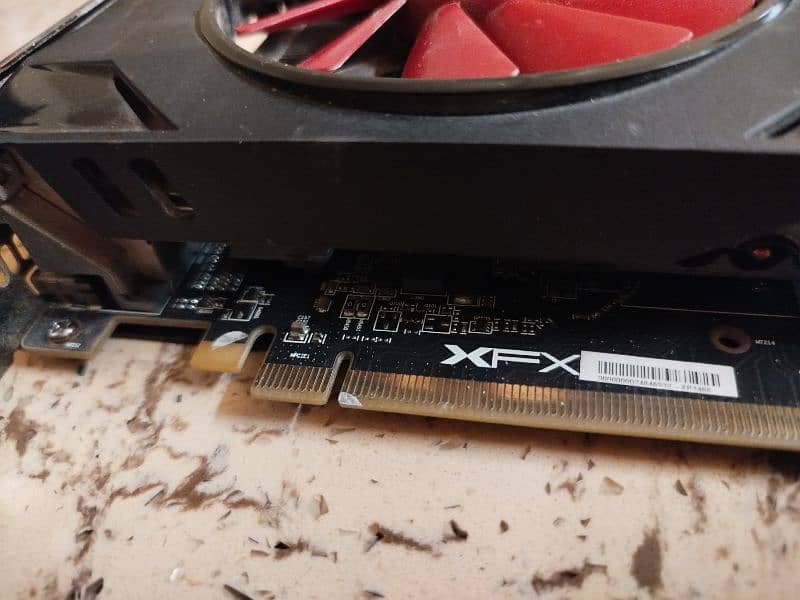 XFX RX 580 8 GB 2048SP Original 10/10 Condition 6