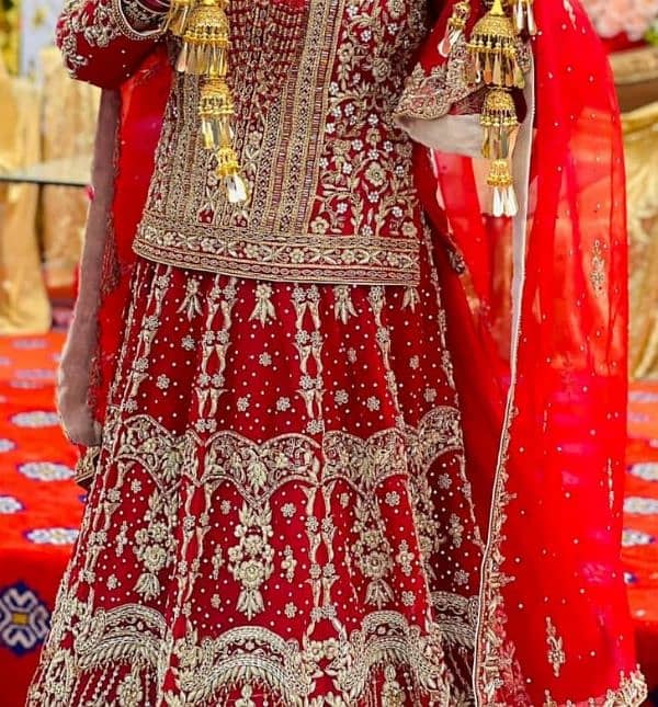 bridal lehnga 0