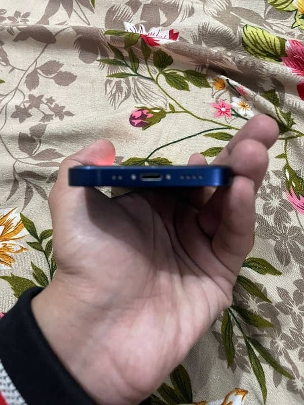 12 mini 64 gb jv waterproof 3