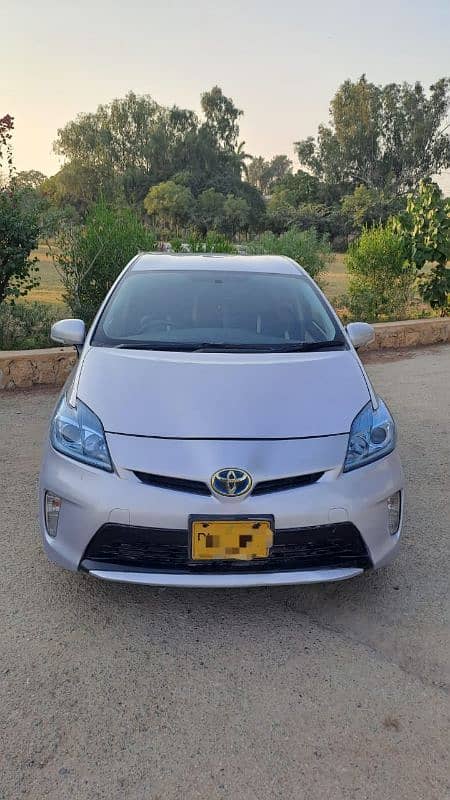 Toyota Prius 2013 14