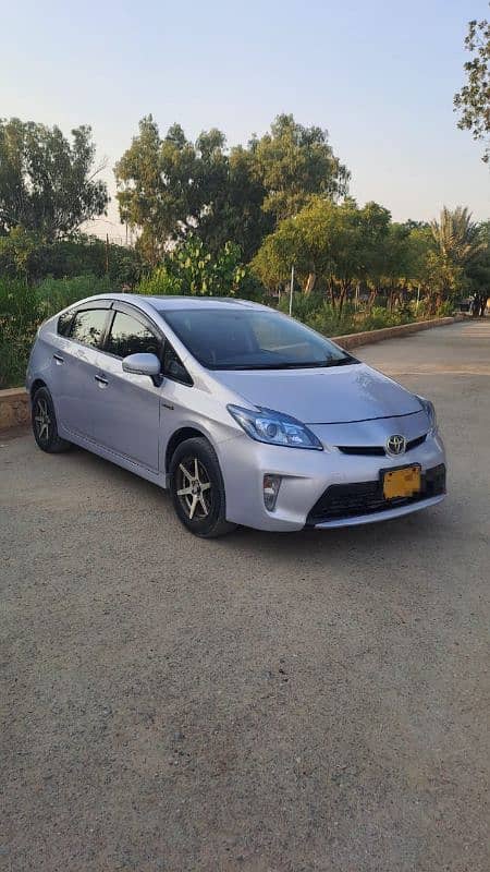 Toyota Prius 2013 16