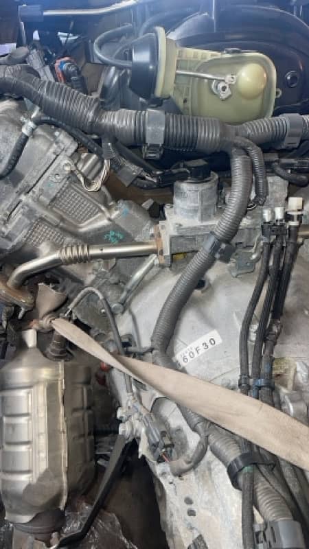 land cruiser engines and all parts 3