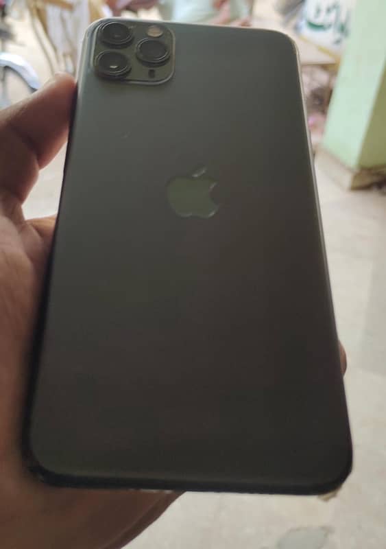 iphone 11 pro max non lla 64gb waterpack with box 77 battery health 3