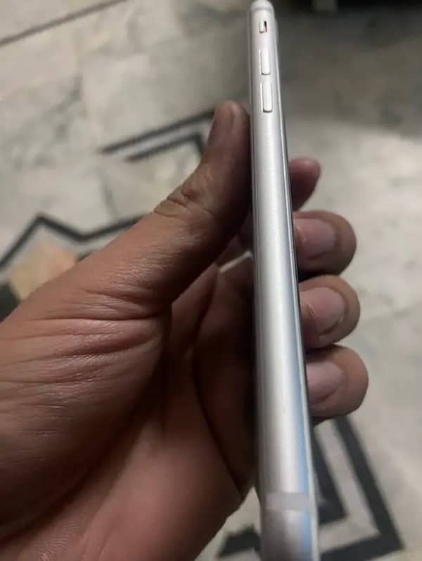 iPhone 8(64gb)pta approved 2