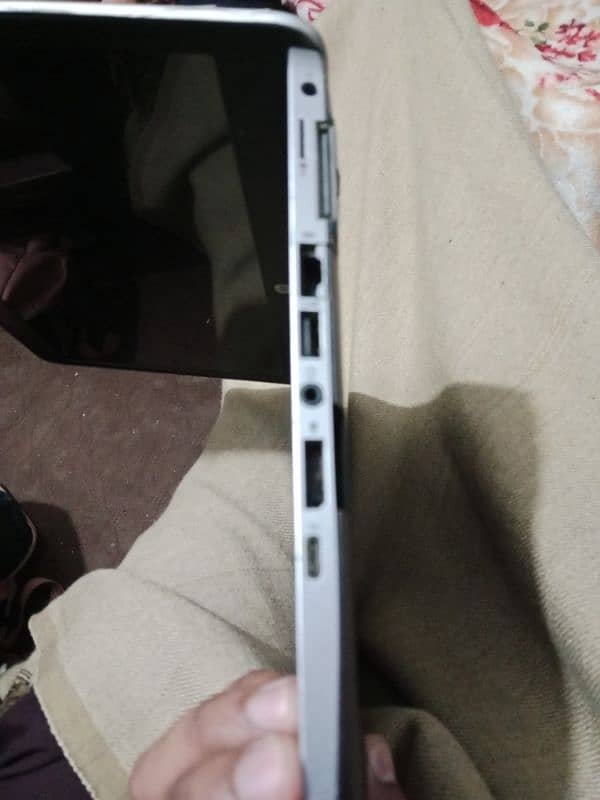 HP laptop 4