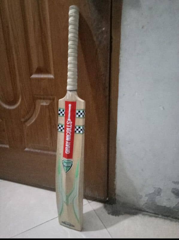 Hardball cricket in very low price. 4