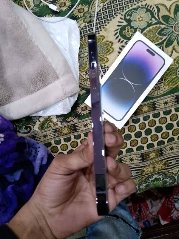 I phone 14 pro max jv 128 gb deep purple coloure new Mobile 2