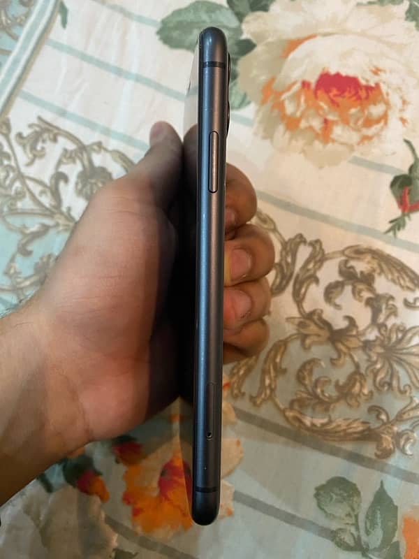 iphone 11 128gb dual pta 4