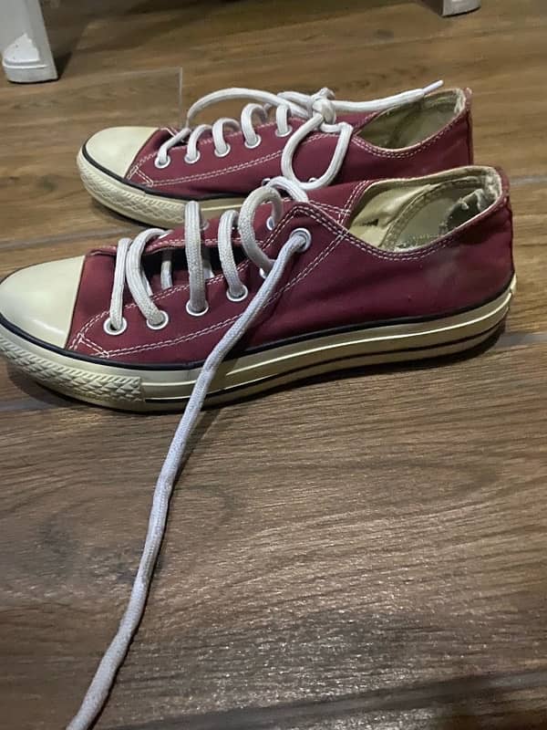 slightly used vans orignal + converse all star red orignal 1