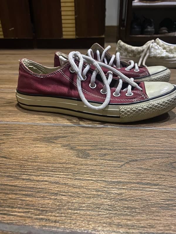 slightly used vans orignal + converse all star red orignal 2