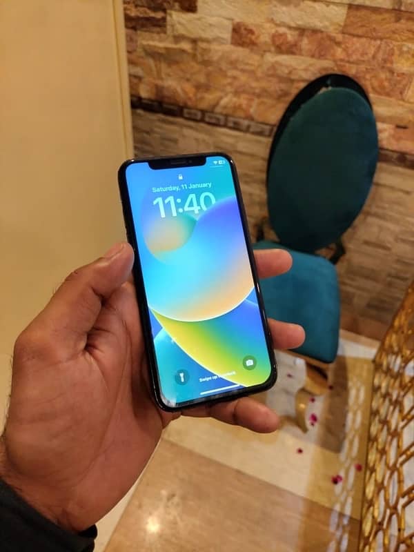 iPhone x 64GB PTA Urgent Sale 5