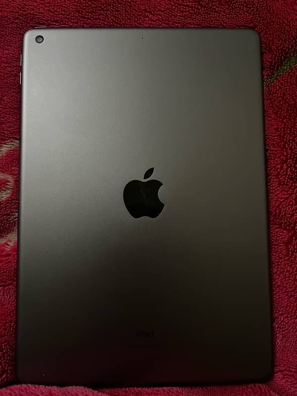 IPAD 9th GENERATION 64GB 10/10 0