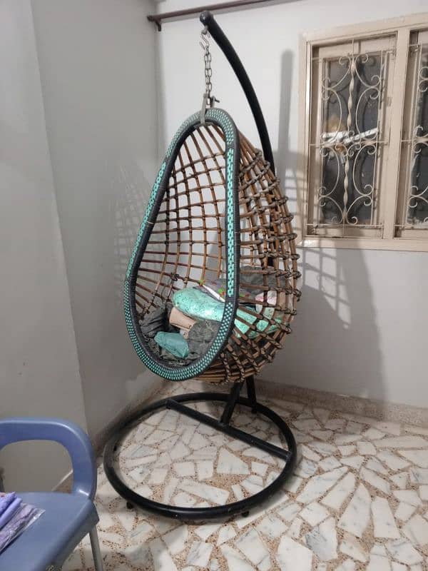 Swing Chair 1