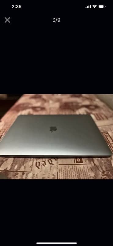 MacBook Pro 17 inch 16GB 512GB 10/9.5 Condition 5