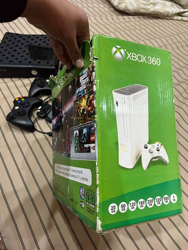 xbox 360 in New condition 14