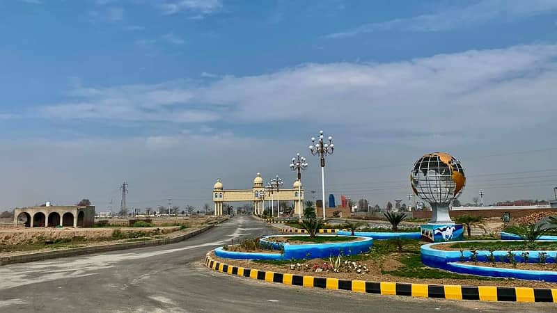 Plots For Sale (Sargodha Enclave) 11