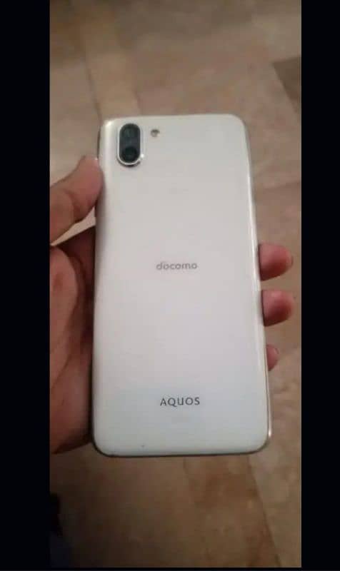 docomo aqua R2 brand new condition 10 by 10 best gaming mobile 2