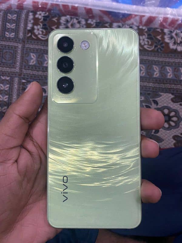 Vivo y 100 0