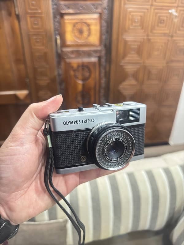 Olympus Trip 35 Vintage Camera (working) 1