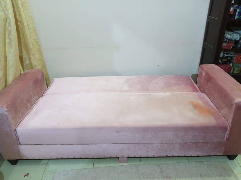 Sofa-cum-bed 0