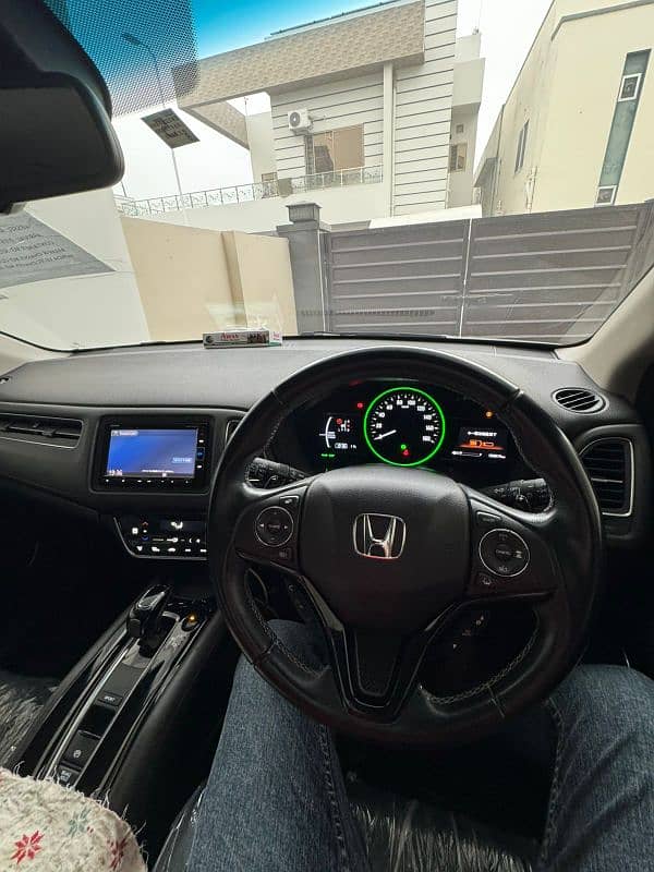 Honda Vezel (Z-sensing) 19/24 7