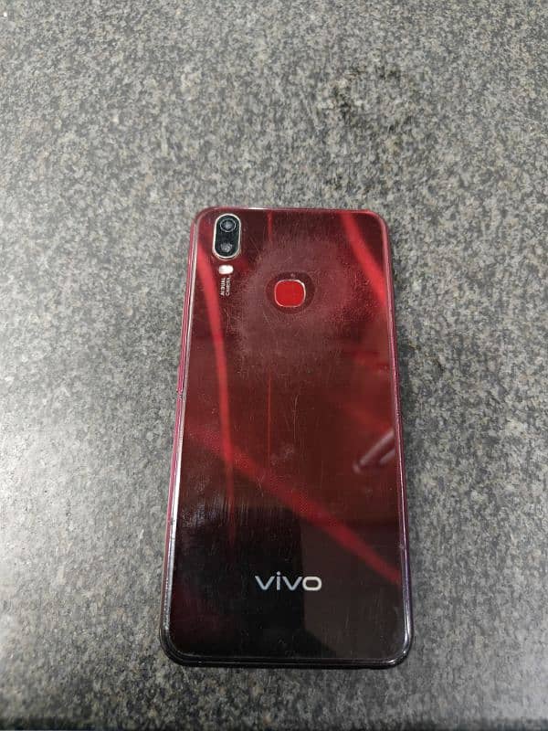 vivo Y11 3/32 gb 4