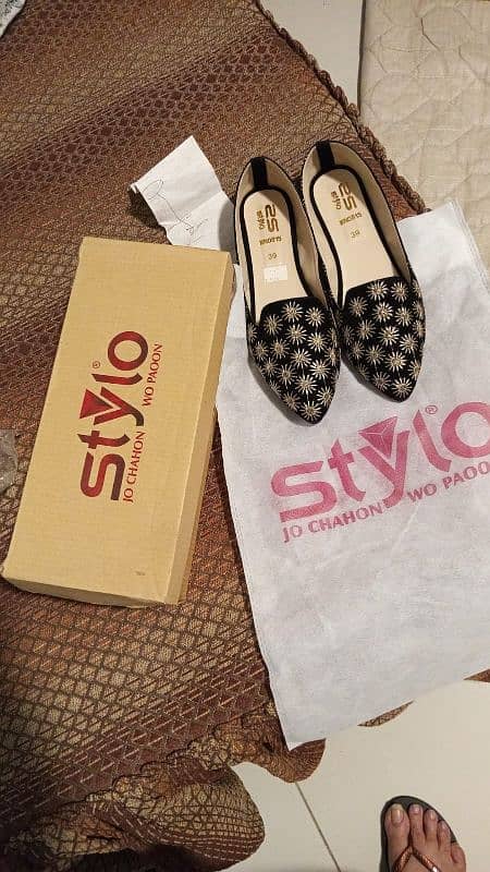 stylo shoe new 39  size issue 2