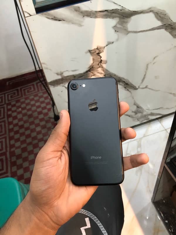 Iphone 7 non pta 1