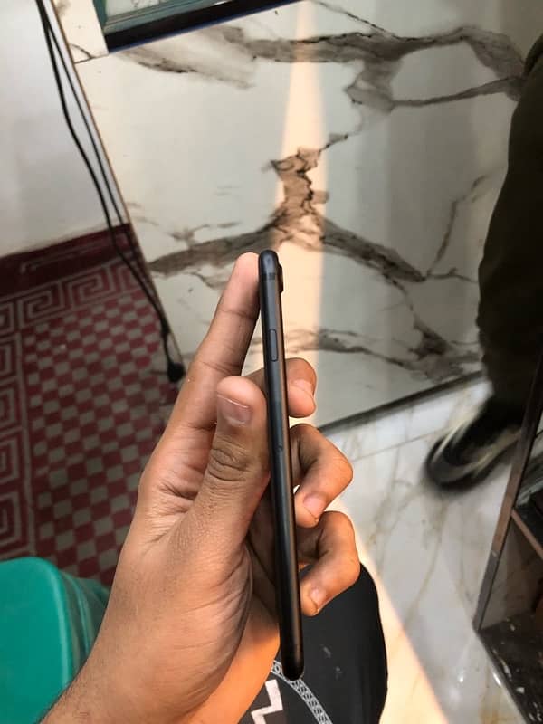 Iphone 7 non pta 3