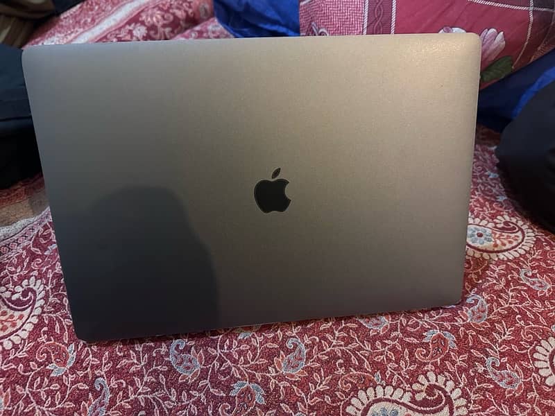 Apple Macbook Pro 2019 15.4inch 2